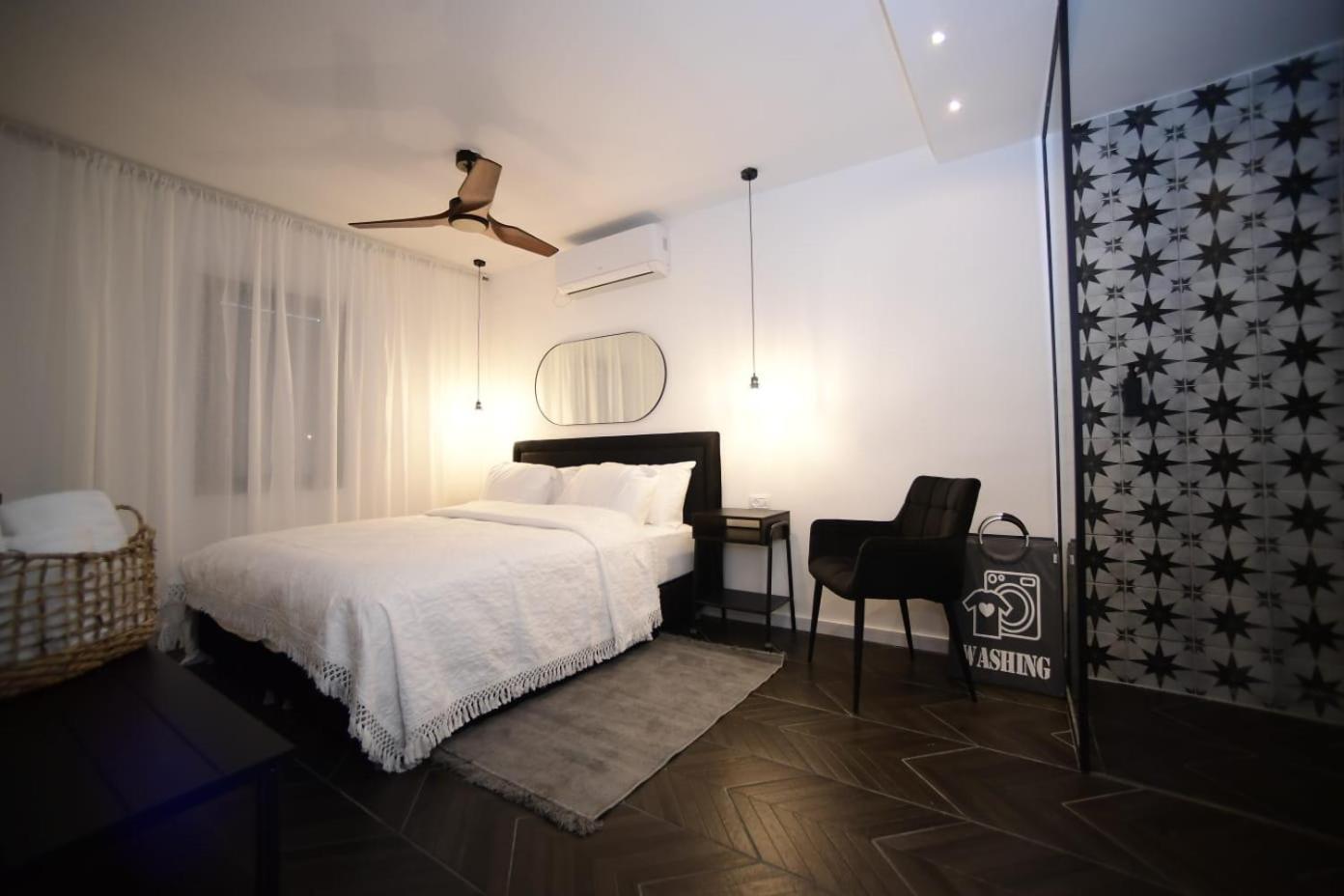 Z-32 Luxury Boutique Apartment Эйлат Экстерьер фото